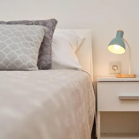 Apartment Galeriana Palace By Litto