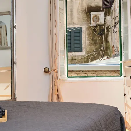 Galeriana Palace By Litto Apartament *